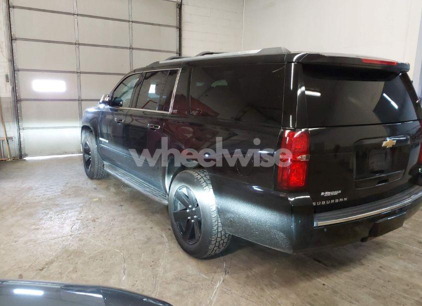 Photo 3 of 2016 Chevrolet Suburban LTZ (VIN 1GNSKJKC7GR149230)