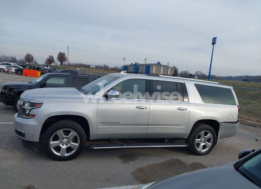 Photo 14 of 2016 Chevrolet Suburban LTZ (VIN 1GNSKJKC7GR187993)