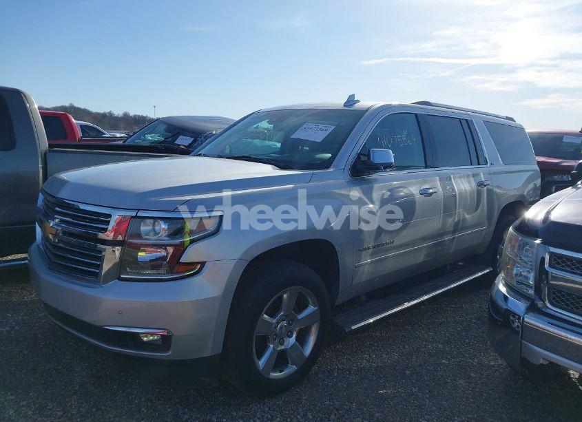 Photo 2 of 2016 Chevrolet Suburban LTZ (VIN 1GNSKJKC7GR187993)