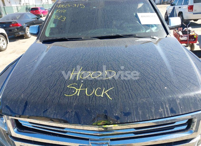 Photo 10 of 2017 Chevrolet Suburban PREMIER (VIN 1GNSKJKC7HR281583)