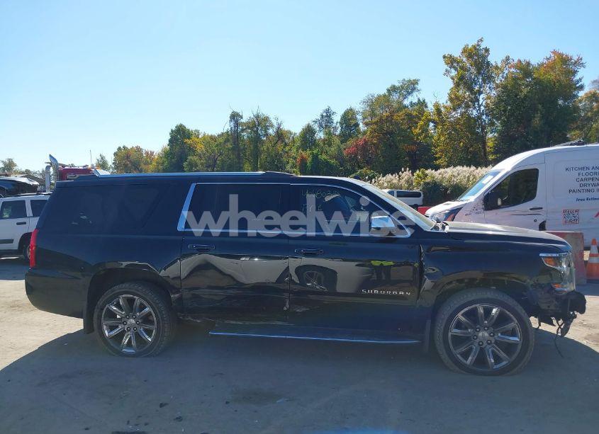 Photo 14 of 2017 Chevrolet Suburban PREMIER (VIN 1GNSKJKC7HR281583)