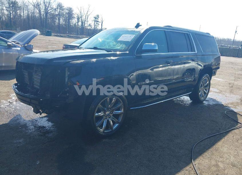 Photo 2 of 2019 Chevrolet Suburban PREMIER (VIN 1GNSKJKC7KR146269)