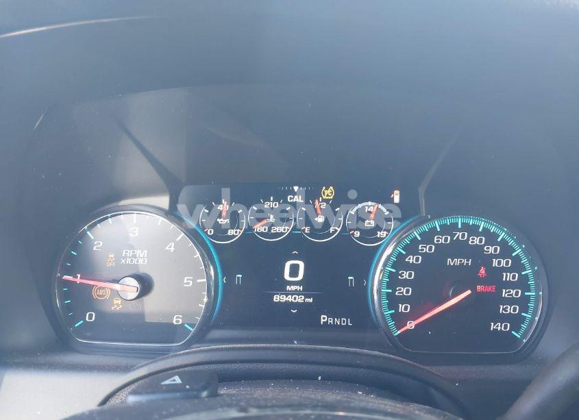 Photo 7 of 2019 Chevrolet Suburban PREMIER (VIN 1GNSKJKC7KR146269)