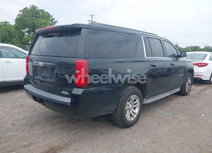 Photo 4 of 2015 Chevrolet Suburban 1500 LT (VIN 1GNSKJKC8FR275532)