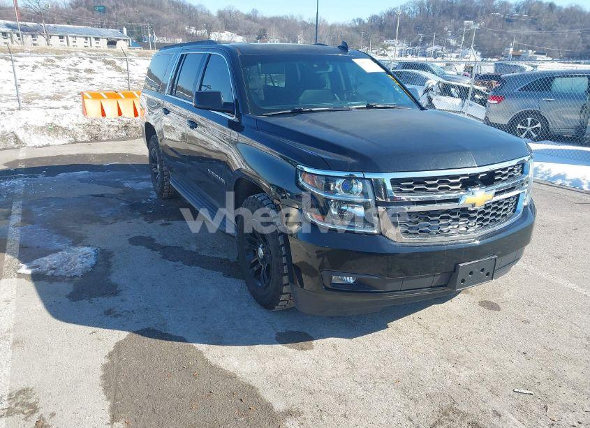 2015 Chevrolet Suburban 1500 LT (VIN 1GNSKJKC8FR687191) main photo