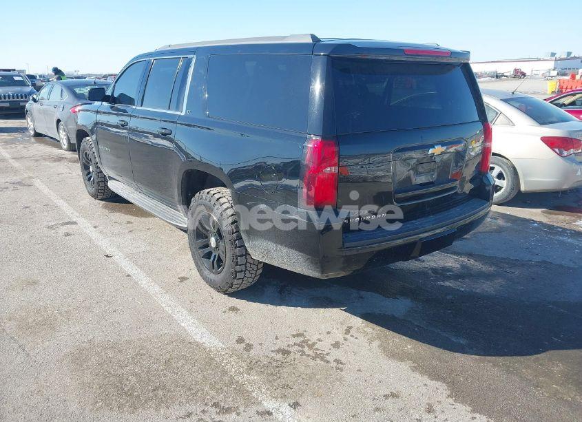 Photo 3 of 2015 Chevrolet Suburban 1500 LT (VIN 1GNSKJKC8FR687191)