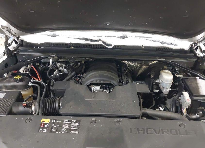 Photo 10 of 2016 Chevrolet Suburban LTZ (VIN 1GNSKJKC8GR473187)