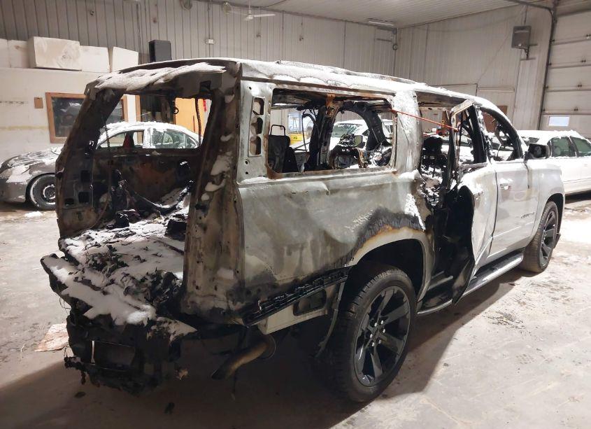 Photo 4 of 2016 Chevrolet Suburban LTZ (VIN 1GNSKJKC8GR473187)