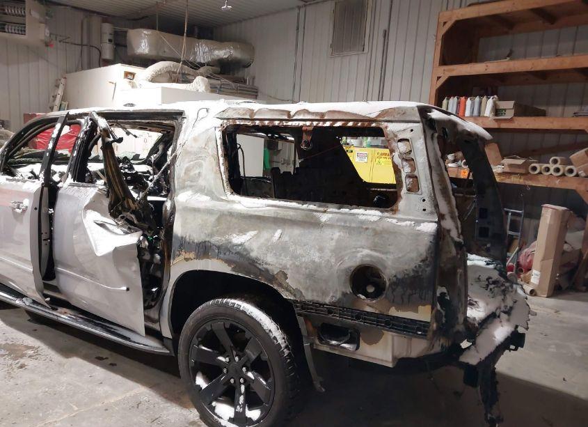 Photo 6 of 2016 Chevrolet Suburban LTZ (VIN 1GNSKJKC8GR473187)