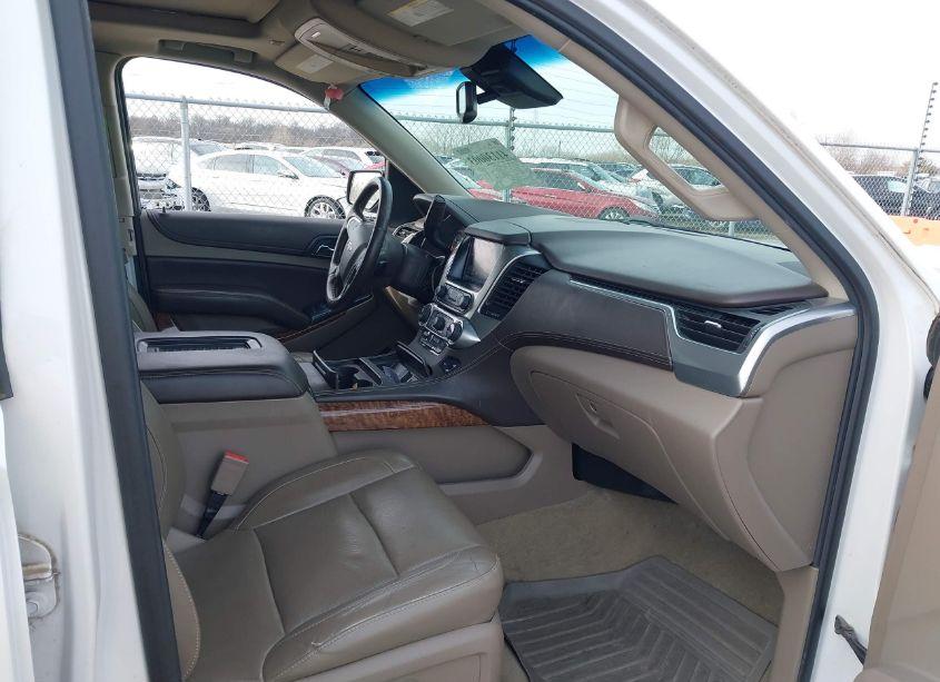 Photo 5 of 2017 Chevrolet Suburban PREMIER (VIN 1GNSKJKC8HR287389)