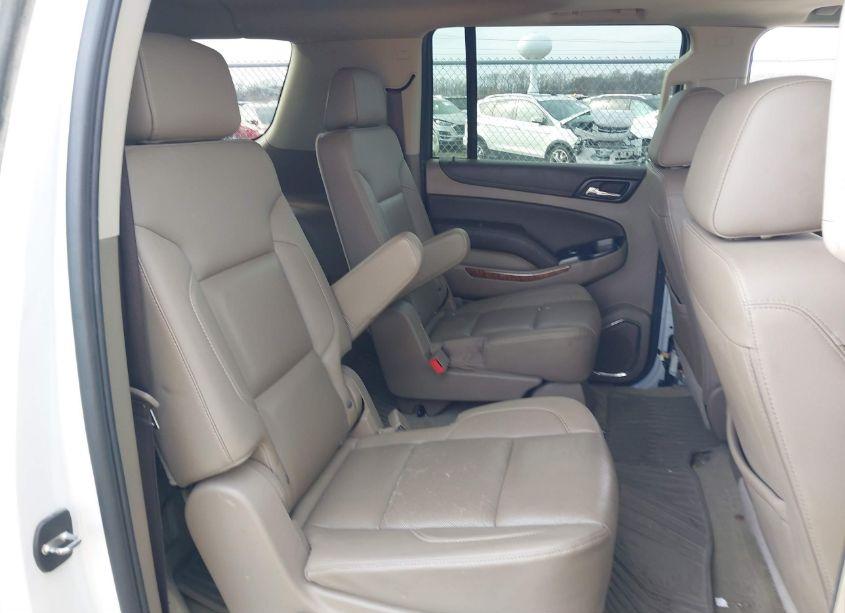 Photo 8 of 2017 Chevrolet Suburban PREMIER (VIN 1GNSKJKC8HR287389)