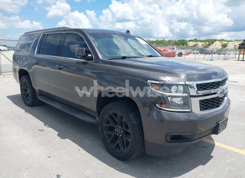 2015 Chevrolet Suburban 1500 LT (VIN 1GNSKJKC9FR245097) main photo