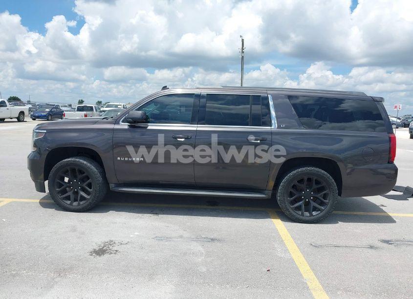 Photo 14 of 2015 Chevrolet Suburban 1500 LT (VIN 1GNSKJKC9FR245097)