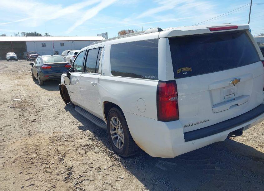 Photo 3 of 2015 Chevrolet Suburban 1500 LT (VIN 1GNSKJKC9FR577444)