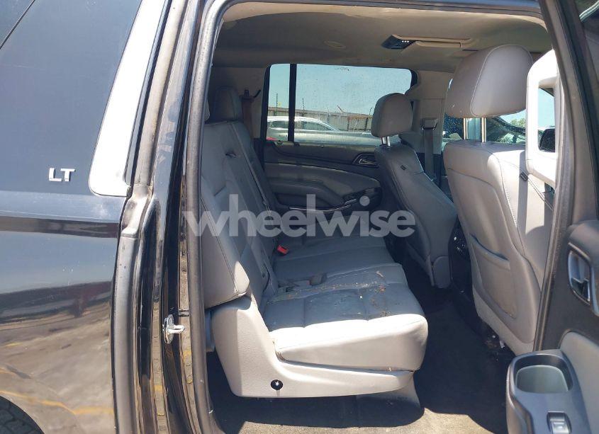 Photo 8 of 2015 Chevrolet Suburban 1500 LT (VIN 1GNSKJKC9FR597953)