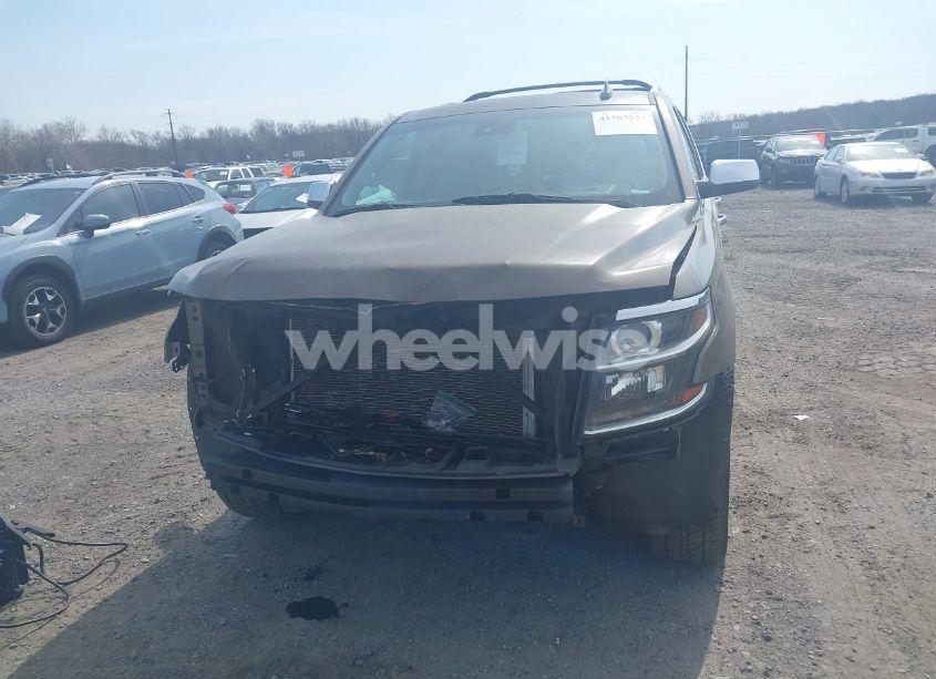 Photo 11 of 2016 Chevrolet Suburban LTZ (VIN 1GNSKJKC9GR255307)