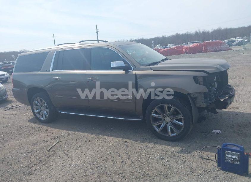 Photo 12 of 2016 Chevrolet Suburban LTZ (VIN 1GNSKJKC9GR255307)