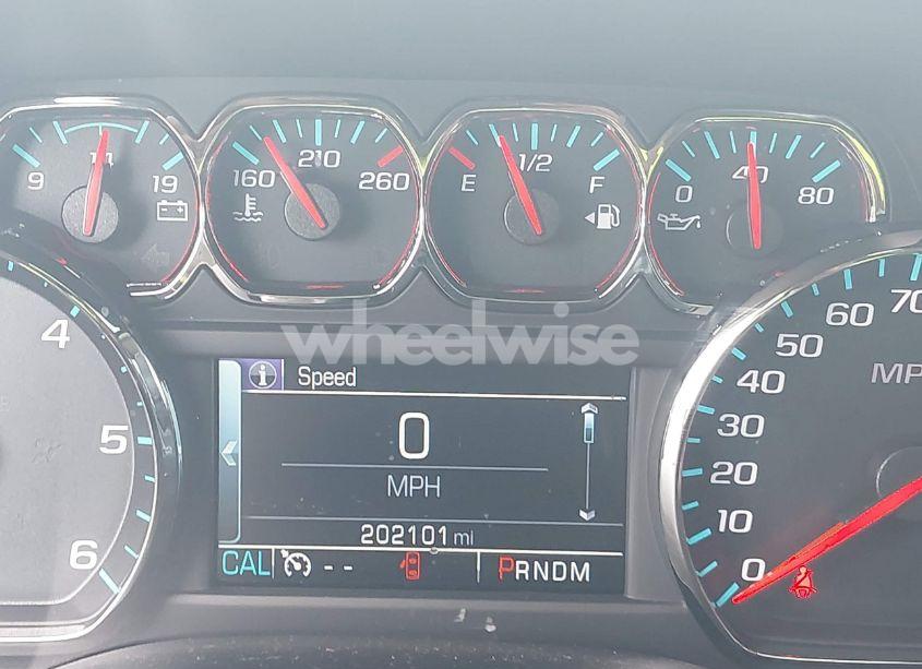 Photo 6 of 2016 Chevrolet Suburban LTZ (VIN 1GNSKJKC9GR255307)