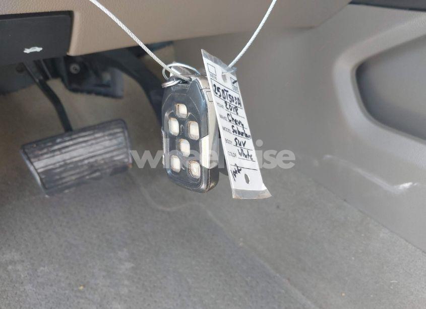 Photo 11 of 2018 Chevrolet Suburban PREMIER (VIN 1GNSKJKC9JR323192)