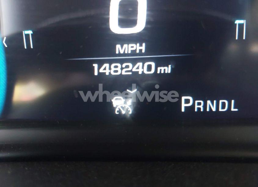 Photo 16 of 2018 Chevrolet Suburban PREMIER (VIN 1GNSKJKC9JR323192)