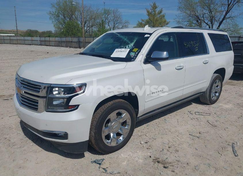 Photo 2 of 2018 Chevrolet Suburban PREMIER (VIN 1GNSKJKC9JR323192)