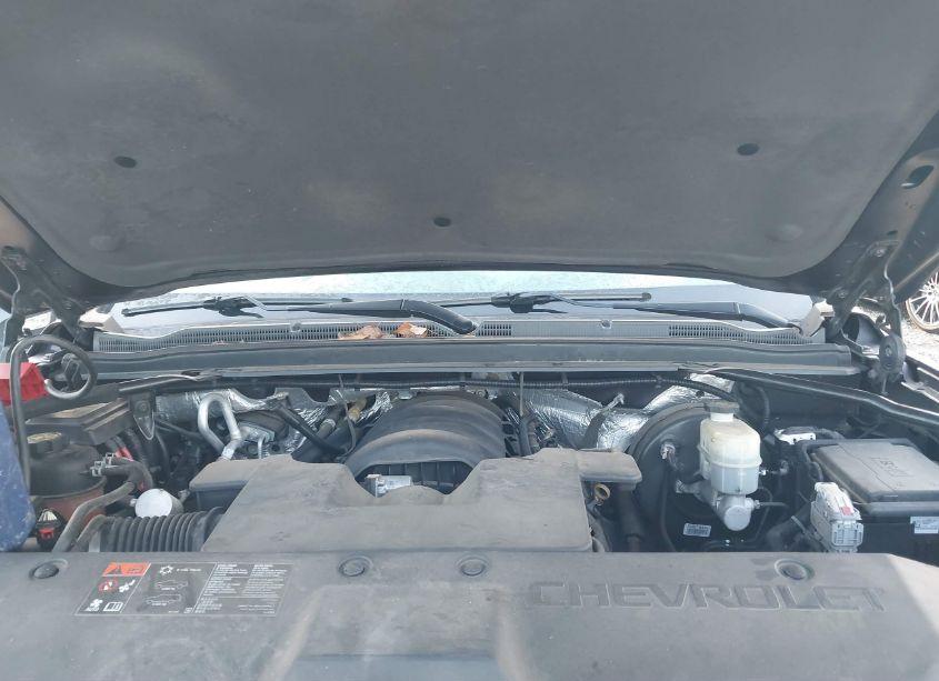 Photo 10 of 2015 Chevrolet Suburban 1500 LT (VIN 1GNSKJKCXFR211203)