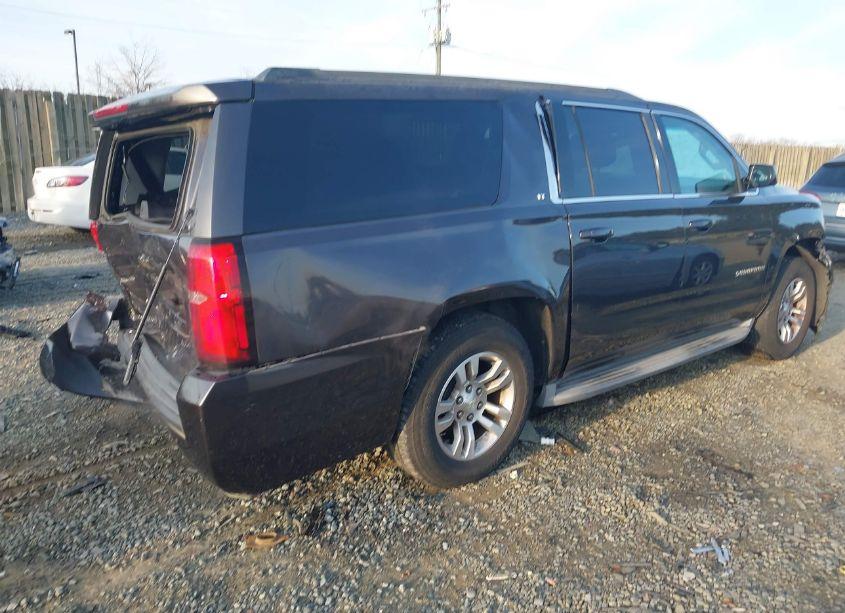 Photo 4 of 2015 Chevrolet Suburban 1500 LT (VIN 1GNSKJKCXFR211203)