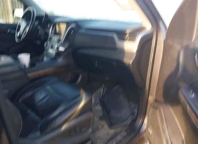 Photo 5 of 2015 Chevrolet Suburban 1500 LT (VIN 1GNSKJKCXFR211203)