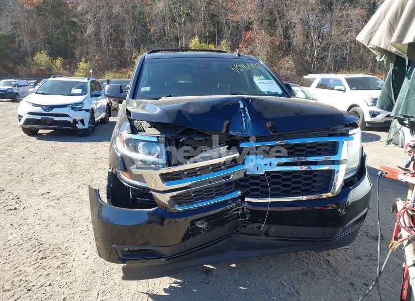 Photo 6 of 2015 Chevrolet Suburban 1500 LT (VIN 1GNSKJKCXFR746757)