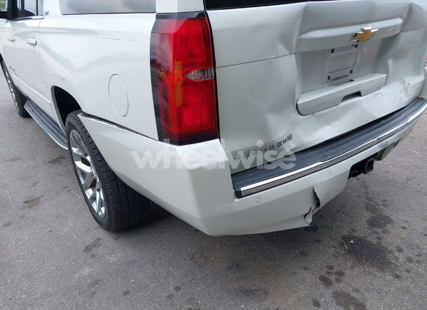 Photo 17 of 2016 Chevrolet Suburban LTZ (VIN 1GNSKJKCXGR166782)