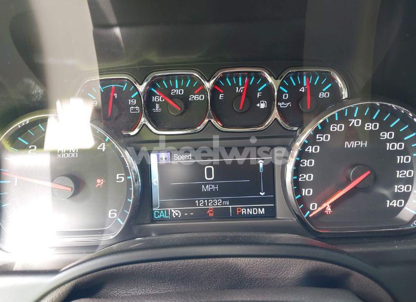 Photo 7 of 2016 Chevrolet Suburban LTZ (VIN 1GNSKJKCXGR166782)