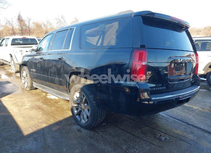 Photo 3 of 2018 Chevrolet Suburban PREMIER (VIN 1GNSKJKCXJR134700)