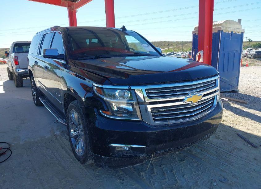 2018 Chevrolet Suburban PREMIER (VIN 1GNSKJKCXJR290901) main photo