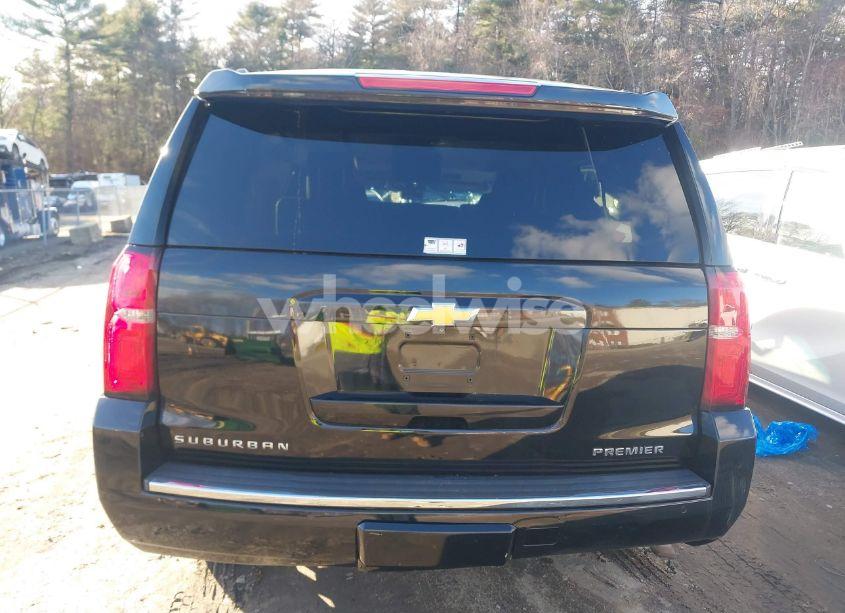 Photo 16 of 2019 Chevrolet Suburban PREMIER (VIN 1GNSKJKCXKR111502)