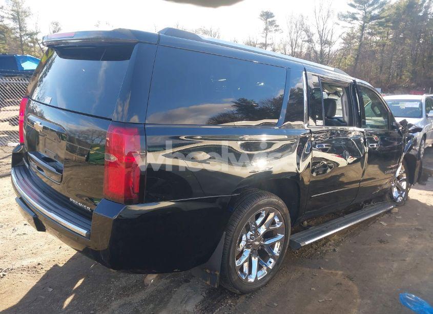 Photo 4 of 2019 Chevrolet Suburban PREMIER (VIN 1GNSKJKCXKR111502)