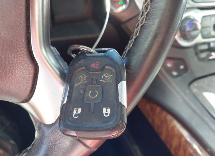 Photo 11 of 2019 Chevrolet Suburban PREMIER (VIN 1GNSKJKJ6KR253022)