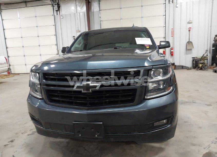 Photo 12 of 2019 Chevrolet Suburban PREMIER (VIN 1GNSKJKJ8KR169252)