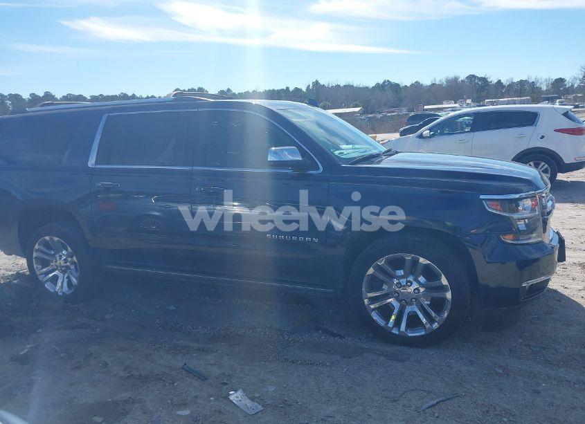 Photo 13 of 2020 Chevrolet Suburban 4WD PREMIER (VIN 1GNSKJKJXLR213544)