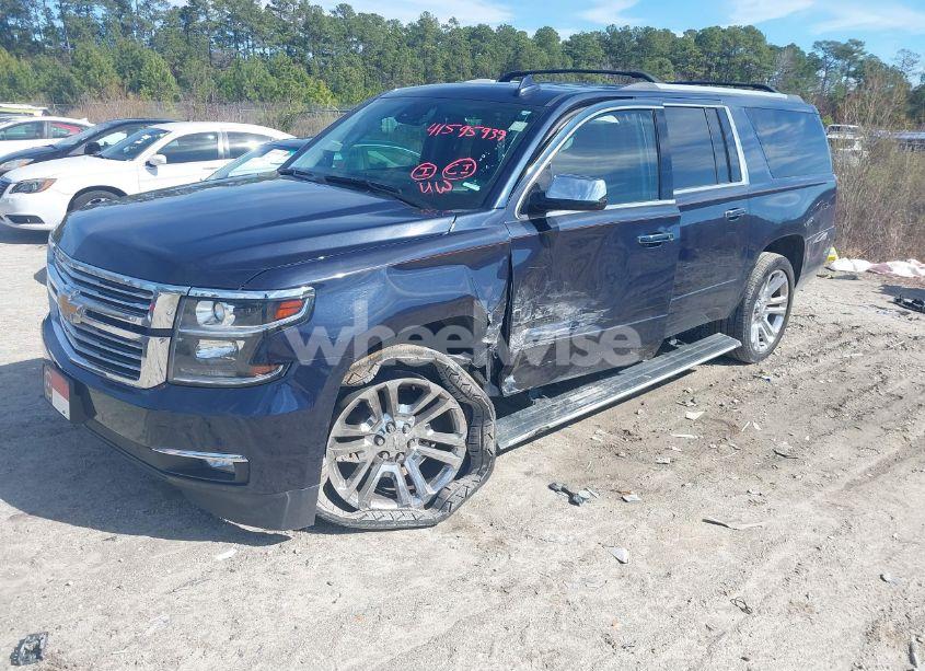 Photo 2 of 2020 Chevrolet Suburban 4WD PREMIER (VIN 1GNSKJKJXLR213544)