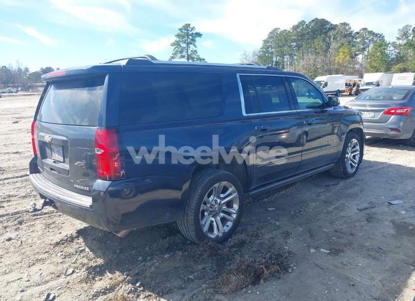 Photo 4 of 2020 Chevrolet Suburban 4WD PREMIER (VIN 1GNSKJKJXLR213544)