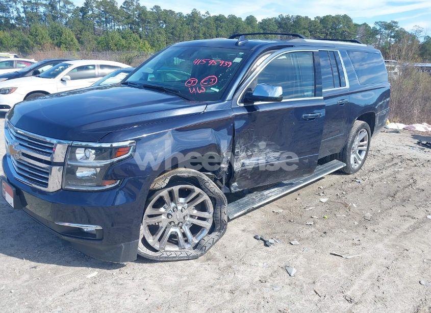 Photo 6 of 2020 Chevrolet Suburban 4WD PREMIER (VIN 1GNSKJKJXLR213544)