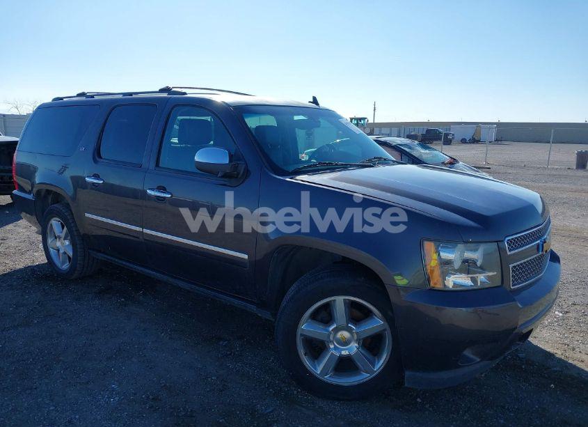 2011 Chevrolet Suburban 1500 LTZ (VIN 1GNSKKE30BR265556) main photo