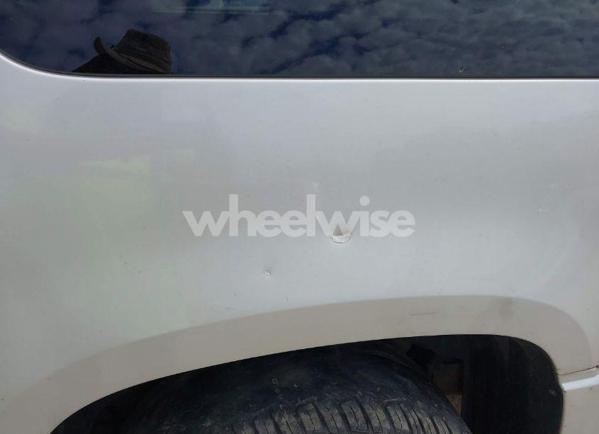 Photo 17 of 2011 Chevrolet Suburban 1500 LTZ (VIN 1GNSKKE35BR295927)