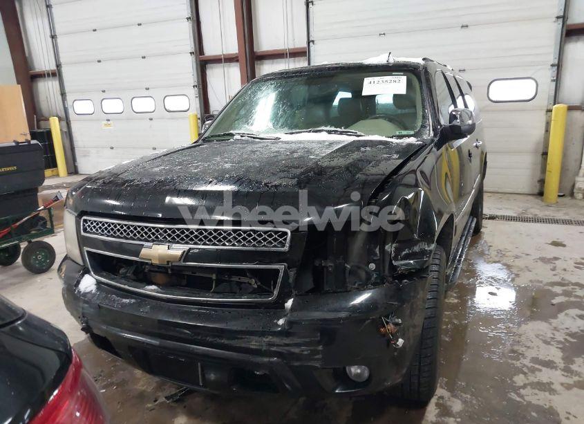 Photo 12 of 2011 Chevrolet Suburban 1500 LTZ (VIN 1GNSKKE36BR107013)