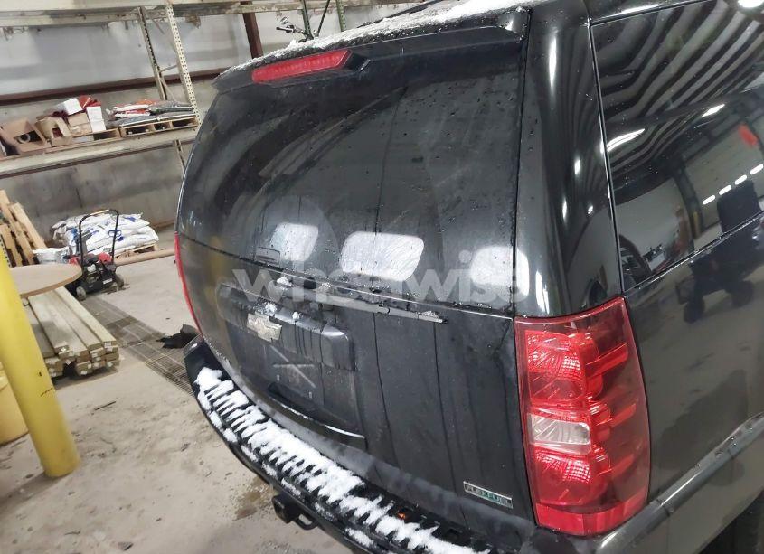 Photo 16 of 2011 Chevrolet Suburban 1500 LTZ (VIN 1GNSKKE36BR107013)