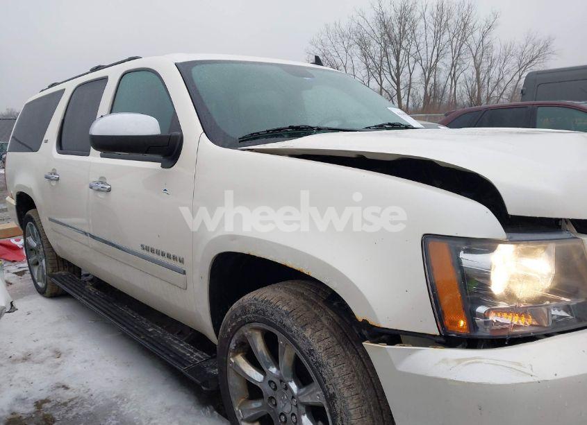 Photo 13 of 2011 Chevrolet Suburban 1500 LTZ (VIN 1GNSKKE36BR312444)