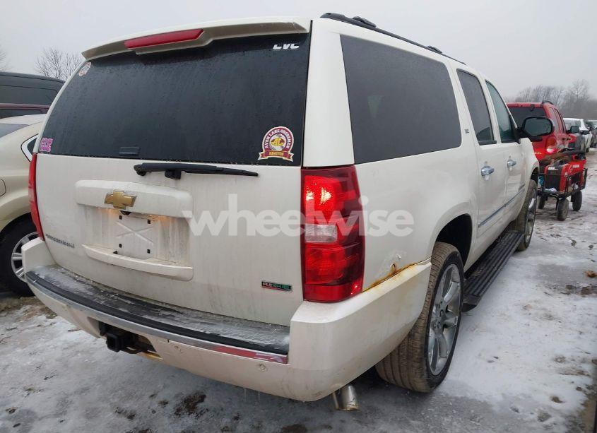 Photo 4 of 2011 Chevrolet Suburban 1500 LTZ (VIN 1GNSKKE36BR312444)