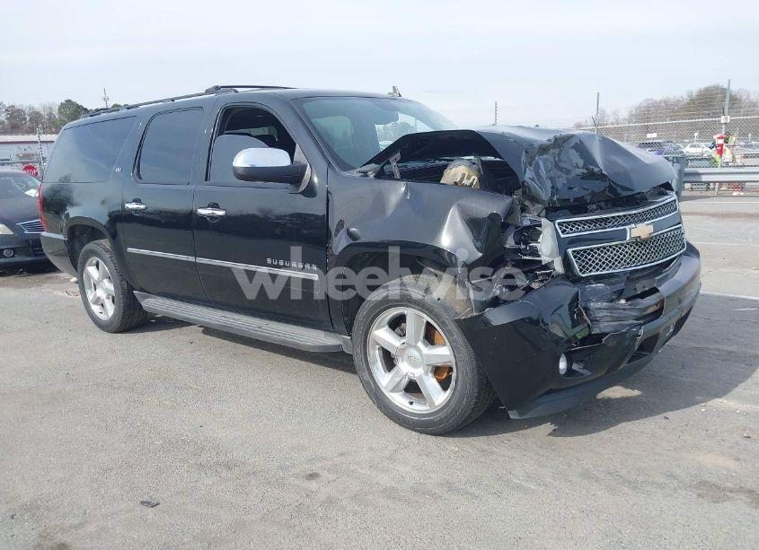 2011 Chevrolet Suburban 1500 LTZ (VIN 1GNSKKE37BR331312) main photo