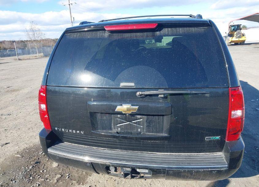 Photo 16 of 2011 Chevrolet Suburban 1500 LTZ (VIN 1GNSKKE3XBR171264)