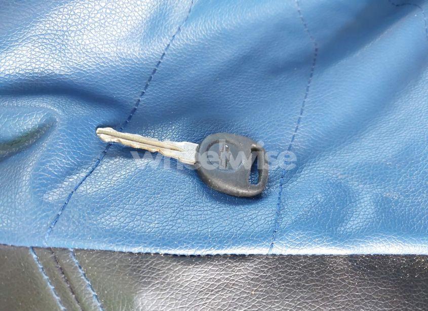 Photo 11 of 2011 Chevrolet Suburban 1500 LTZ (VIN 1GNSKKE3XBR180241)